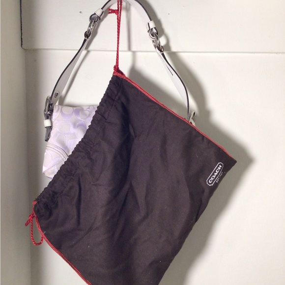 Coach Black and White Men's Shoulder Bag - Picture 1 of 4